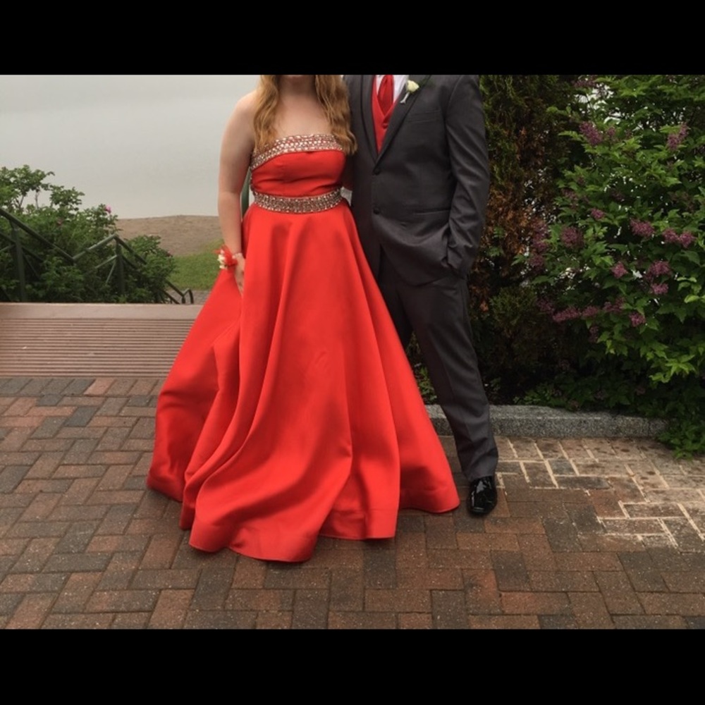 Blush size 12 prom dress